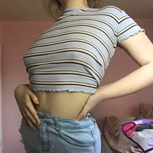 striped lettuce edge crop top